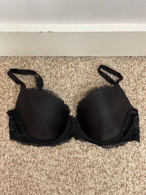 Victoria's Secret Dream Angels Lined Demi Bra - Size 34D